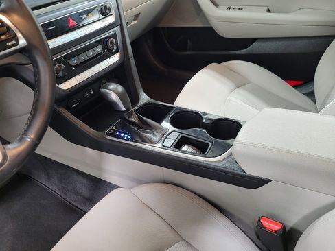 Used 2018 Hyundai Sonata SEL image 26