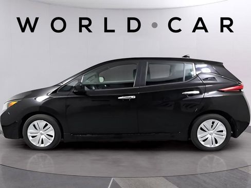 Used 2025 Nissan Leaf S FWD image 11