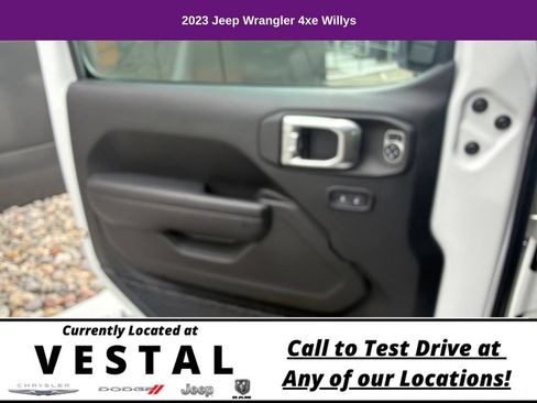 Used 2023 Jeep Wrangler Unlimited w/ Sun & Screen Package AWD/4WD image 37
