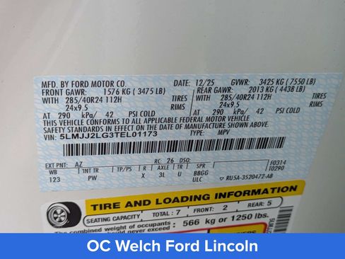 Certified 2026 Lincoln Navigator Reserve AWD/4WD image 18