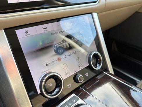 Used 2020 Land Rover Range Rover HSE image 27