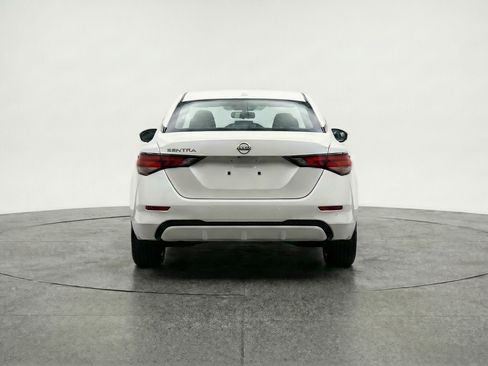 Used 2025 Nissan Sentra S image 7