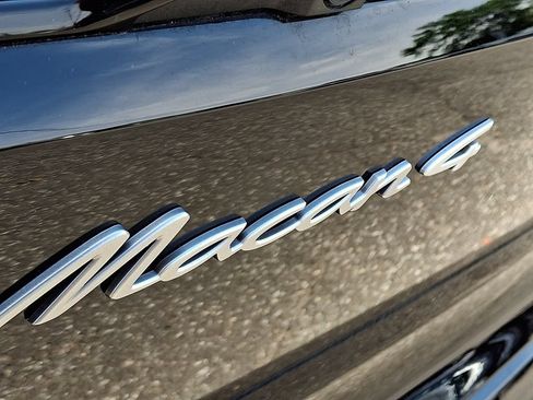 Used 2024 Porsche Macan 4 Electric AWD/4WD image 31