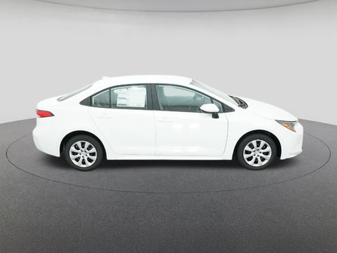 New 2026 Toyota Corolla LE image 11