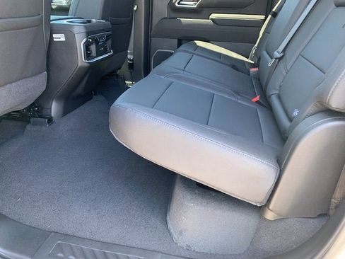 New 2025 GMC Sierra 3500 SLT w/ SLT Premium Package image 12