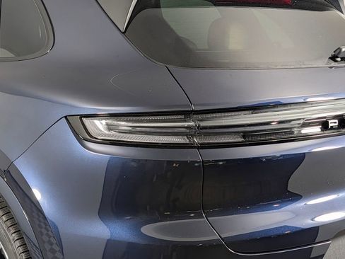 New 2026 Porsche Cayenne S AWD/4WD image 16