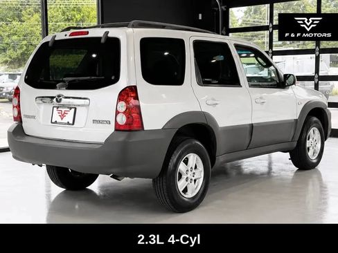 Used 2005 MAZDA Tribute I FWD image 3