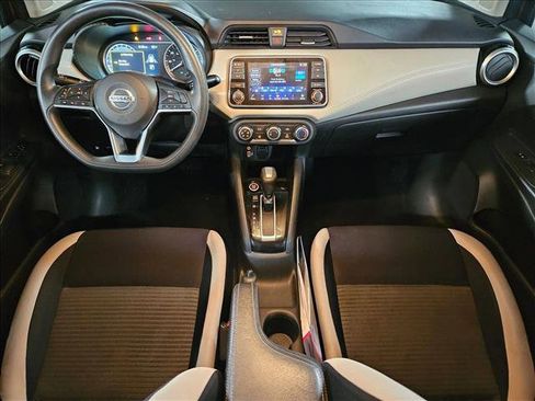 Used 2020 Nissan Versa SV w/ Trunk Package image 16