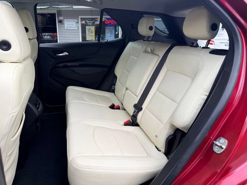 Used 2018 Chevrolet Equinox LT AWD/4WD image 28