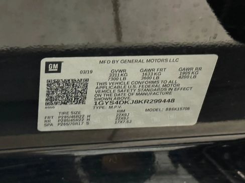 Used 2019 Cadillac Escalade Platinum w/ Escalade Sport Edition image 47