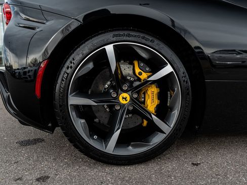 Used 2021 Ferrari SF90 Stradale image 14