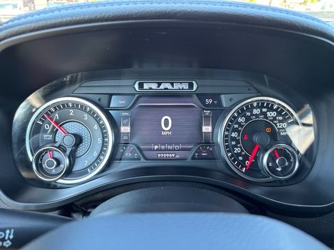 Used 2019 RAM 1500 Laramie AWD/4WD image 14