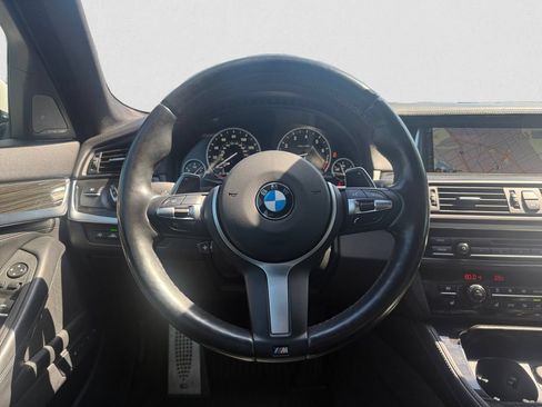 Used 2016 BMW 550i xDrive Sedan AWD/4WD image 12
