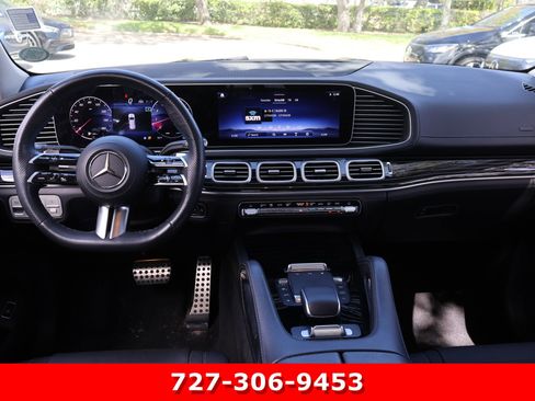 Used 2024 Mercedes-Benz GLS 580 4MATIC image 18