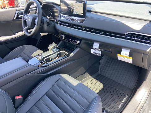 New 2026 Mitsubishi Outlander SE FWD image 26