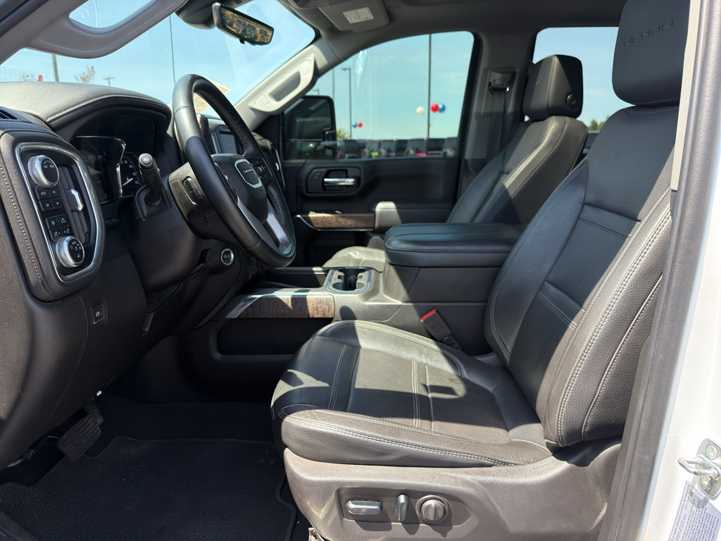 Used 2023 GMC Sierra 2500 Denali w/ Denali Ultimate Package AWD/4WD image 21