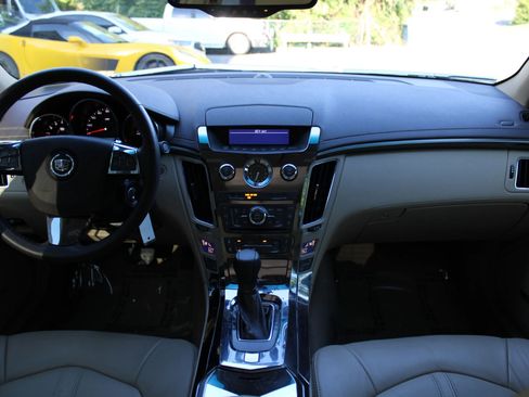 Used 2009 Cadillac CTS 3.6 image 11