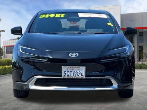 Certified 2023 Toyota Prius Prime FWD image 11