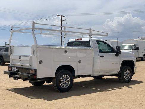 New 2026 Chevrolet Silverado 2500 W/T RWD image 4