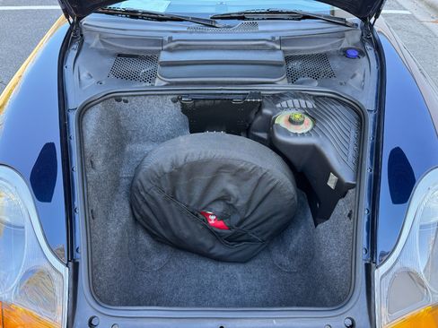 Used 1999 Porsche Boxster image 45