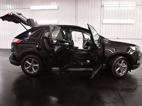 Used 2023 Ford Edge SEL w/ Sport Appearance Package AWD/4WD image 33