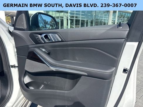 Used 2026 BMW X7 xDrive40i image 8