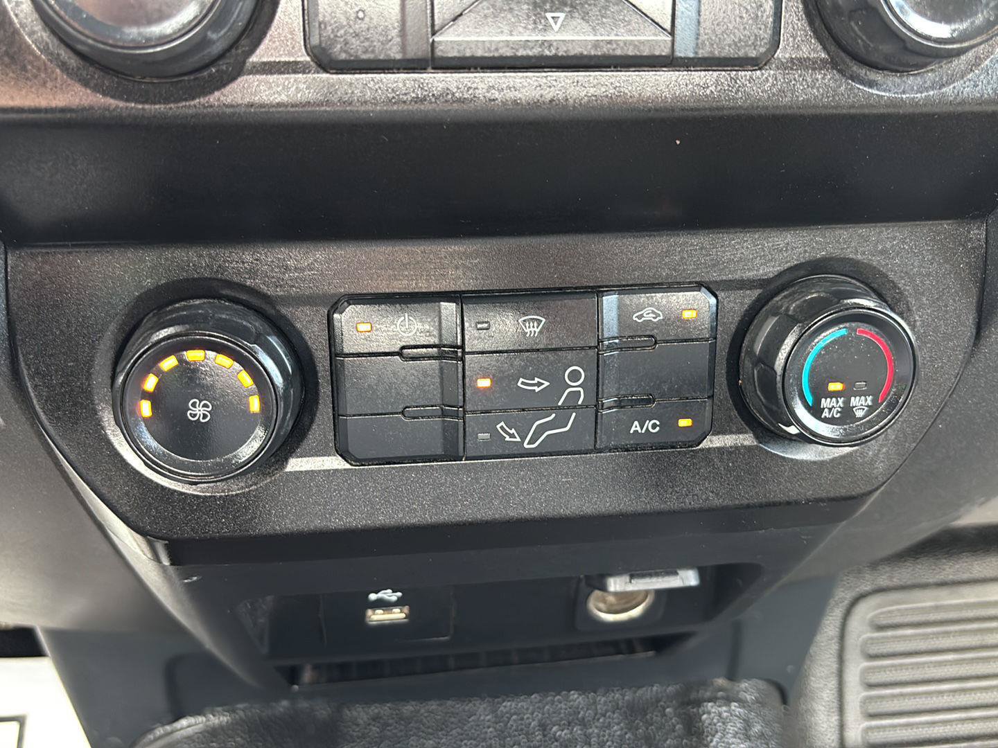 Used 2022 Ford F250 XL AWD/4WD image 23