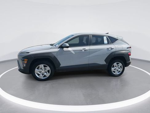Certified 2026 Hyundai Kona SE AWD/4WD image 5