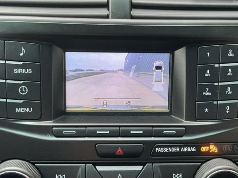 Used 2016 Ford Explorer XLT image 19