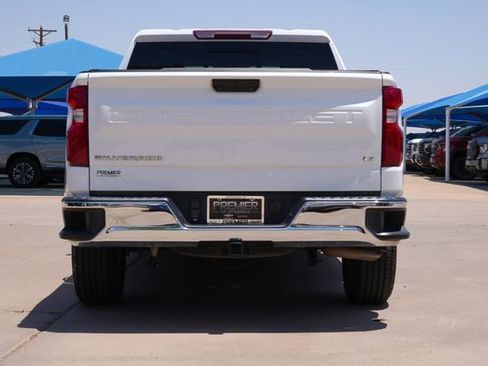 Used 2025 Chevrolet Silverado 1500 LT w/ Convenience Package II AWD/4WD image 4