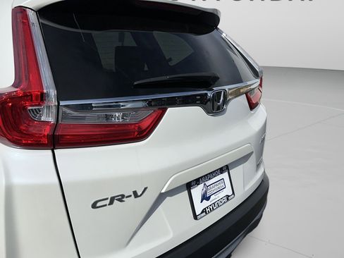 Used 2018 Honda CR-V Touring image 34