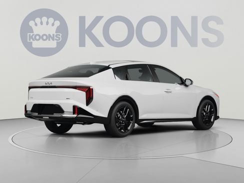 New 2026 Kia K4 FWD image 4