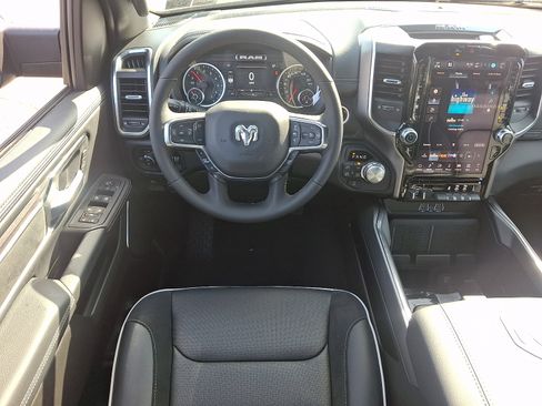 New 2026 RAM 1500 Laramie w/ Laramie Preferred Package AWD/4WD image 9
