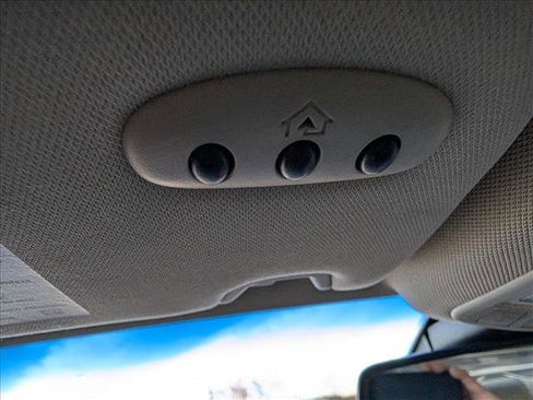 Used 2014 Lincoln MKZ w/ Equipment Group 102A Reserve image 40