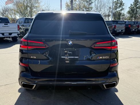 Used 2021 BMW X5 M50i w/ Premium Package image 6