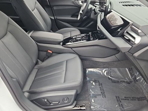 Certified 2025 Audi A5 2.0T Premium w/ Convenience Package image 19