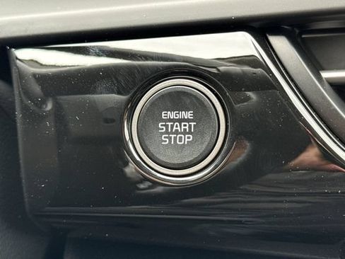 New 2026 Kia Seltos S FWD image 28