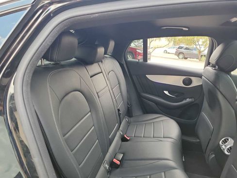 Used 2022 Mercedes-Benz GLC 300 4MATIC Coupe image 17