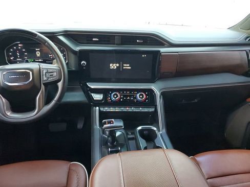 Used 2025 GMC Sierra 1500 Denali Ultimate image 14