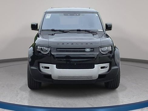 Used 2020 Land Rover Defender 110 SE AWD/4WD image 2