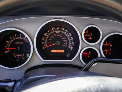 Used 2012 Toyota Tundra 2WD Double Cab w/ Tow Pkg image 36