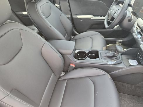 New 2026 Kia K4 EX FWD image 10