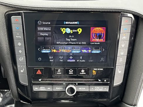 Certified 2023 INFINITI QX55 Luxe w/ Cargo Package AWD/4WD image 3