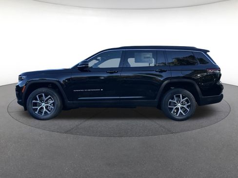 New 2025 Jeep Grand Cherokee L Limited w/ Luxury Tech Group II image 2