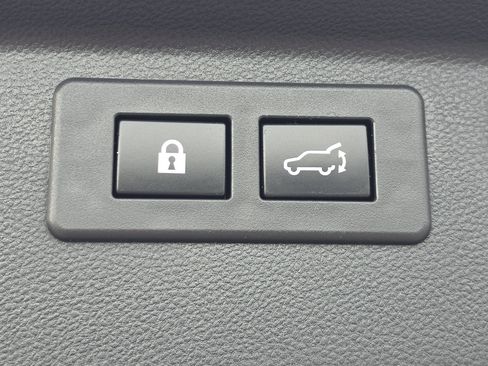 Used 2023 Subaru Forester Limited AWD/4WD image 11