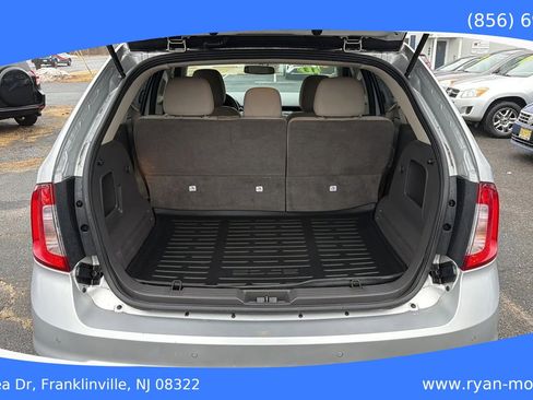 Used 2013 Ford Edge SE image 21