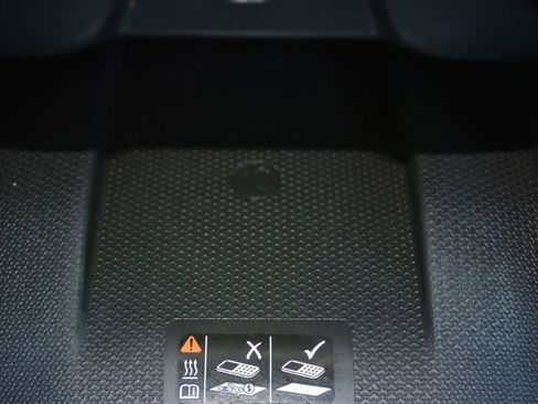 Used 2023 Chevrolet Blazer LT w/ Convenience Package image 23