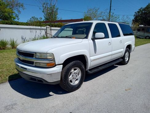 Used 2002 Chevrolet Suburban LT RWD image 12
