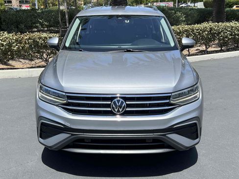 Used 2023 Volkswagen Tiguan SE FWD image 13