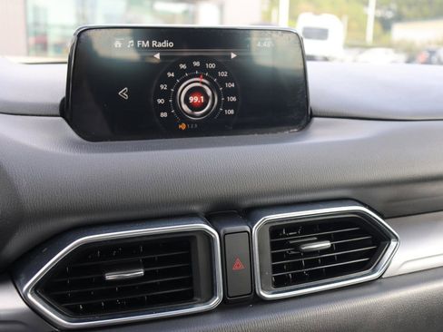 Used 2017 MAZDA CX-5 Sport image 29